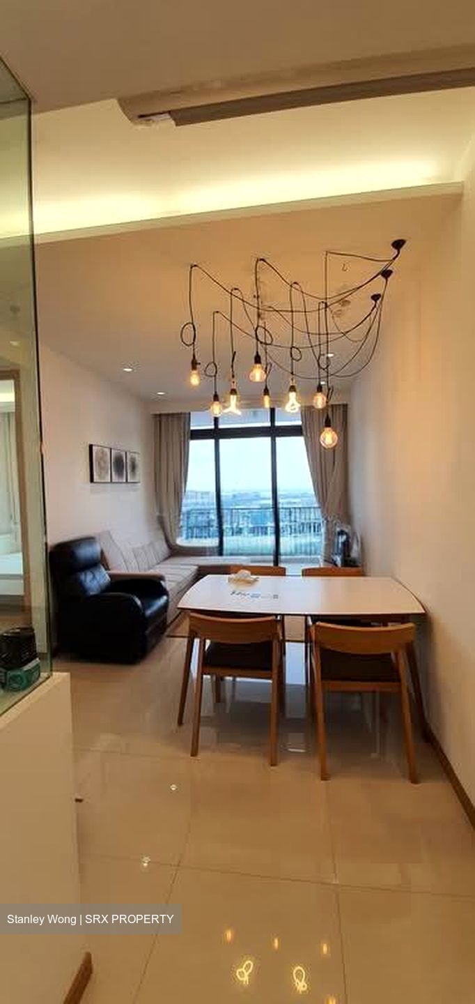 The Trilinq (D5), Condominium #568438591